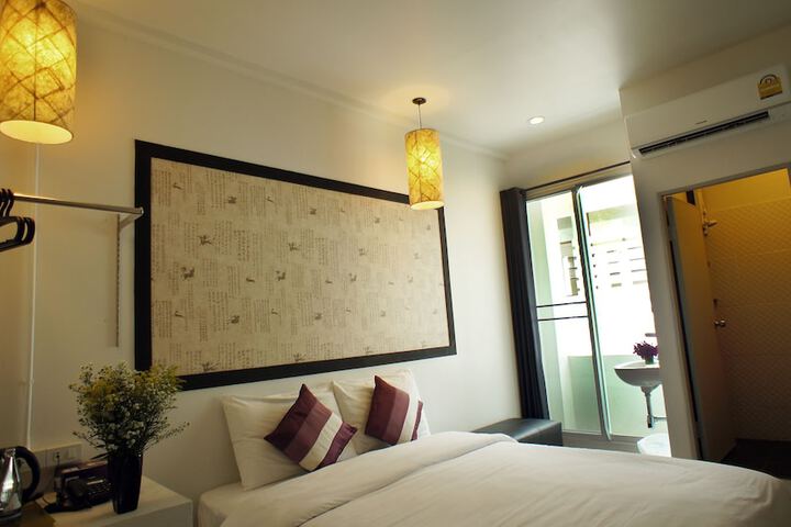 Room 3 of 39