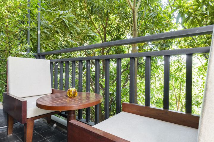Terrace/Patio 11 of 52