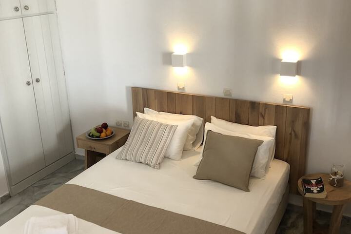 Room 12 of 125