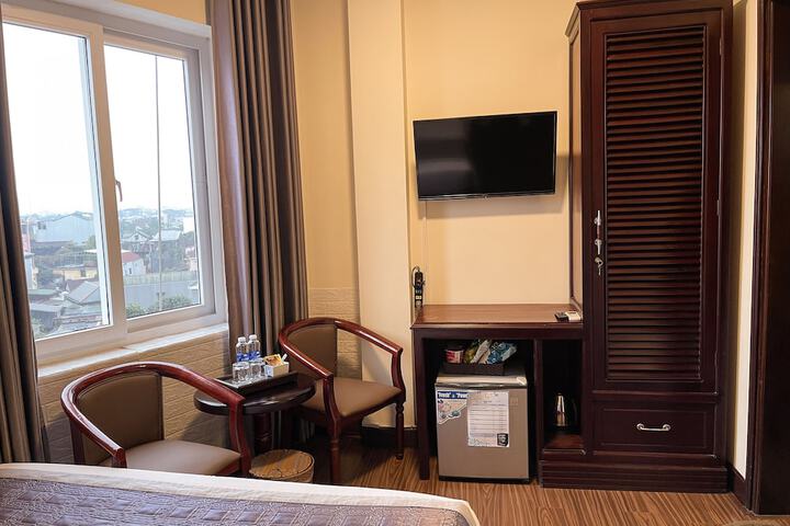 Room 49 of 104