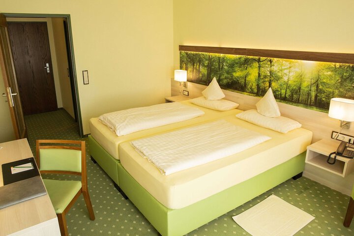 Room 3 of 12