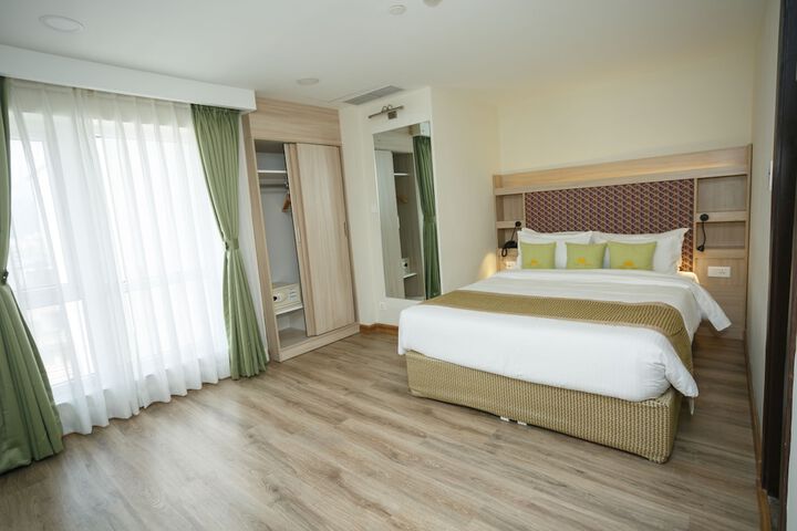 Room 21 of 119