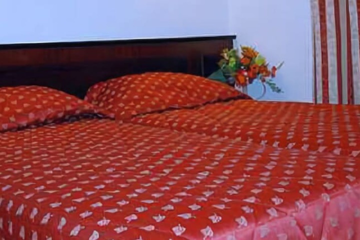Room 12 of 46