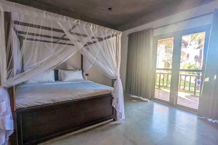 Room 3 of 11