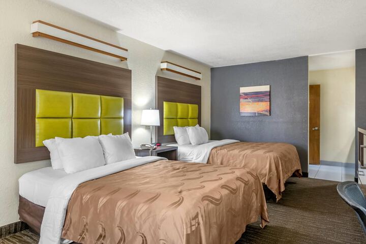 Room 16 of 47