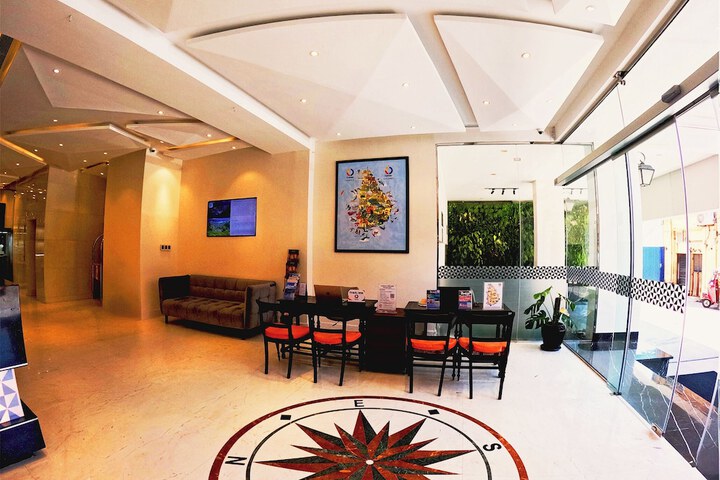 Hotel Interior 6 of 106