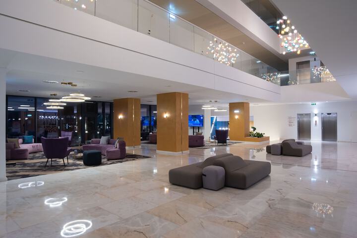 Hotel Interior 3 of 100