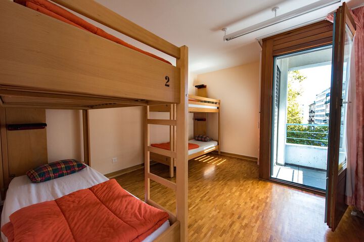 Room 7 of 56