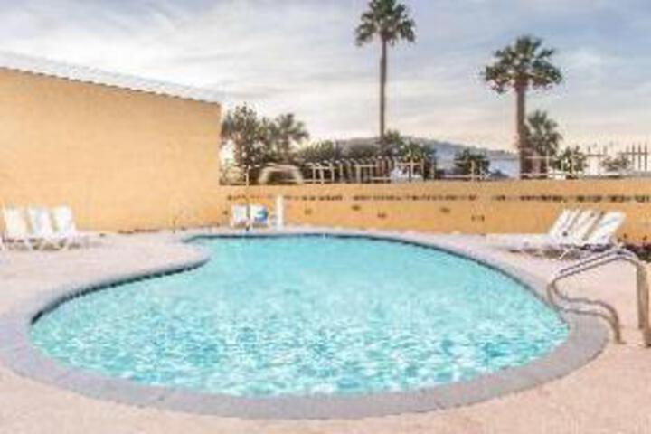 Days Inn Indio in Indio, CA