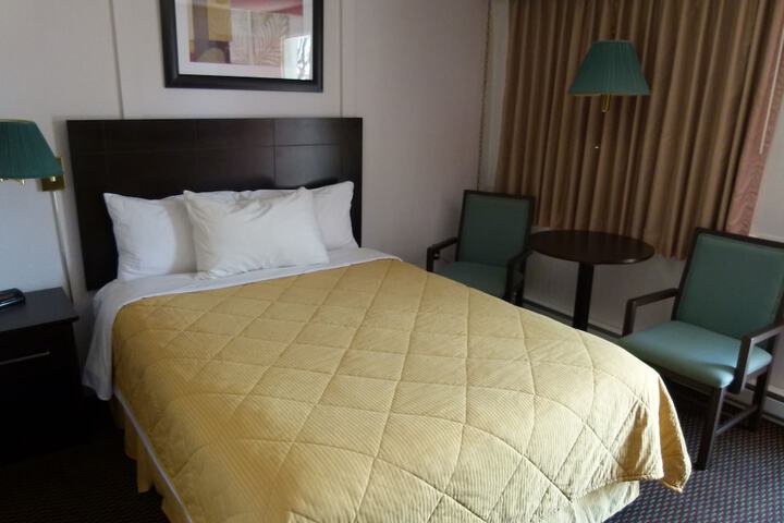 Room 7 of 57
