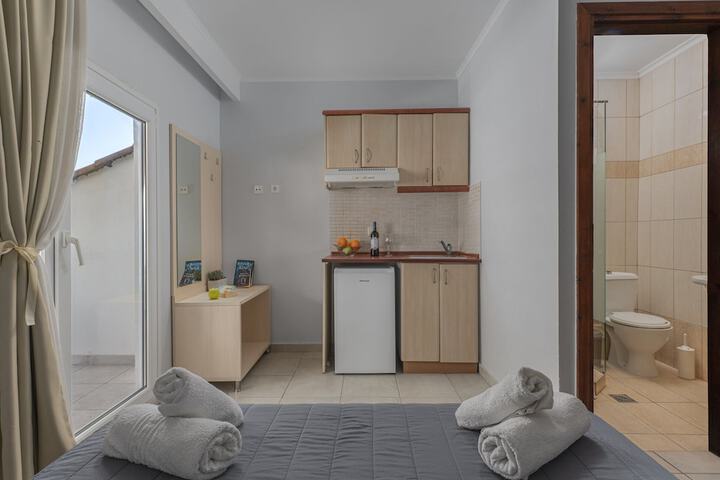 Room 6 of 39