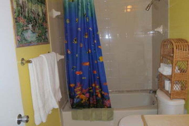 Room 3 of 41