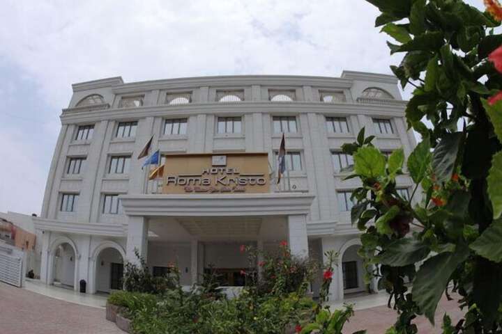 Hotel 84 of 87