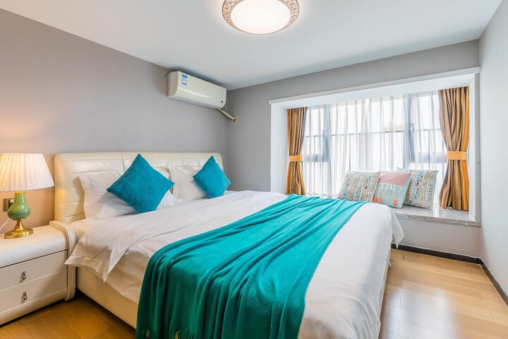 Room 20 of 97