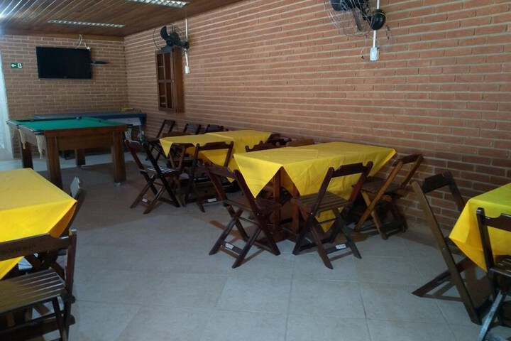 Dining 48 of 63