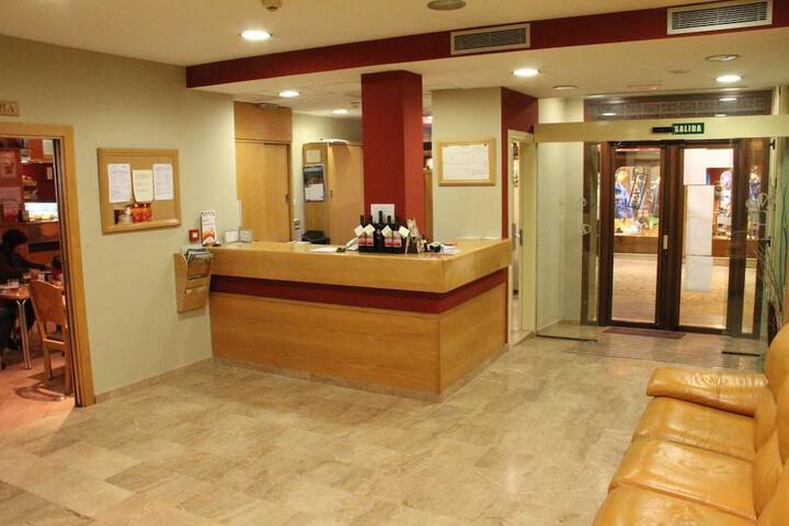 Guest Lobby