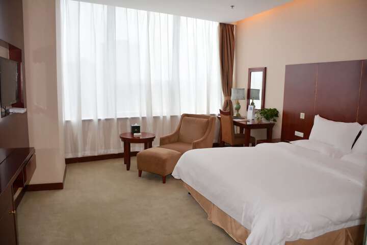 Room 9 of 45
