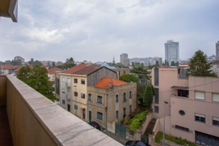Hotel 7 of 25