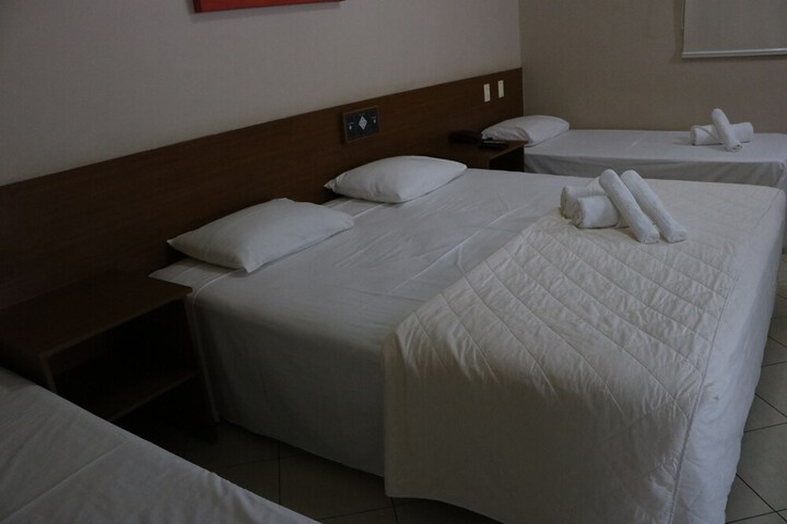 Room 12 of 49