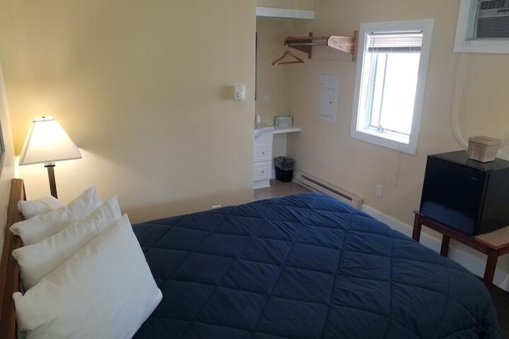Room 28 of 52