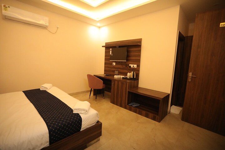 Room 42 of 109