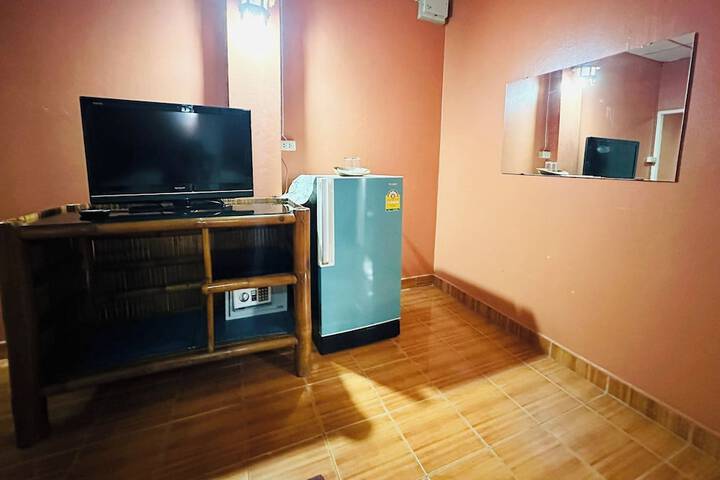 Room 13 of 79