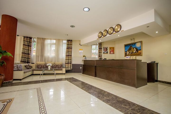 Hotel 7 of 58