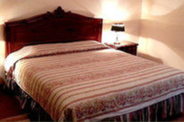 Room 13 of 15