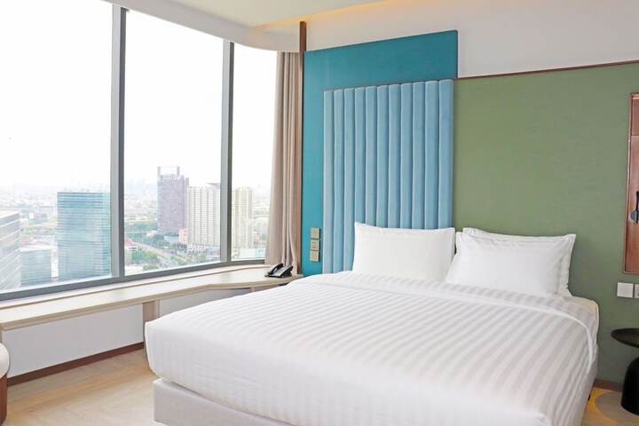 Room 10 of 79