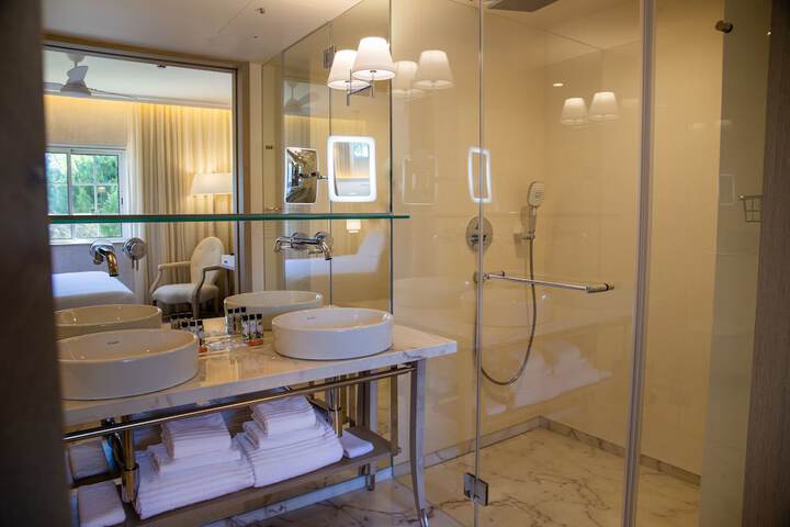 Bath Photo