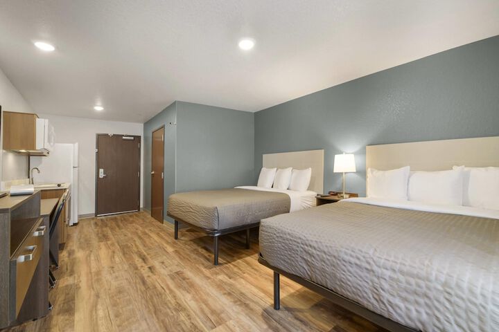 Room 16 of 37