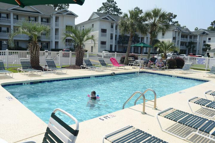 Pool 53 of 102