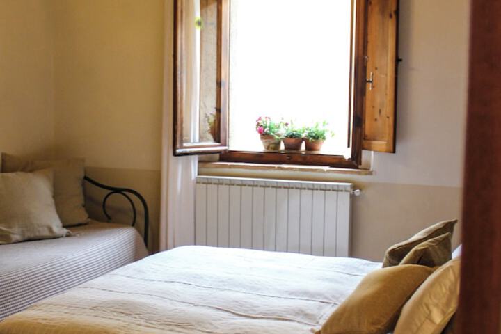 Room 14 of 69
