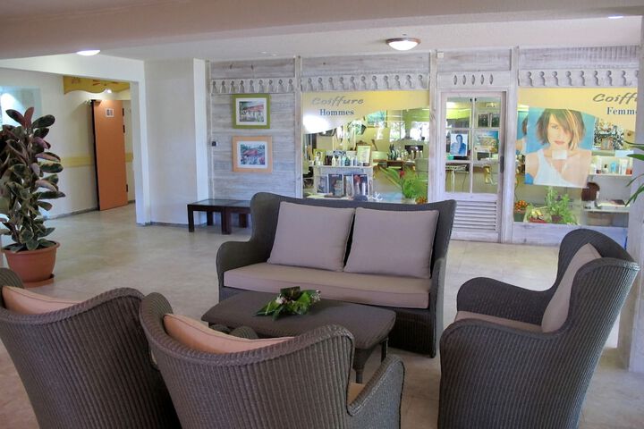 Lobby Photos