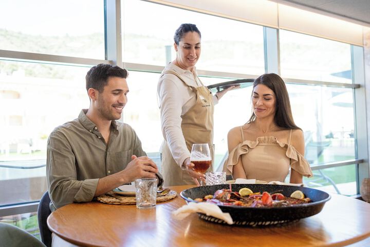 Dining 94 of 119