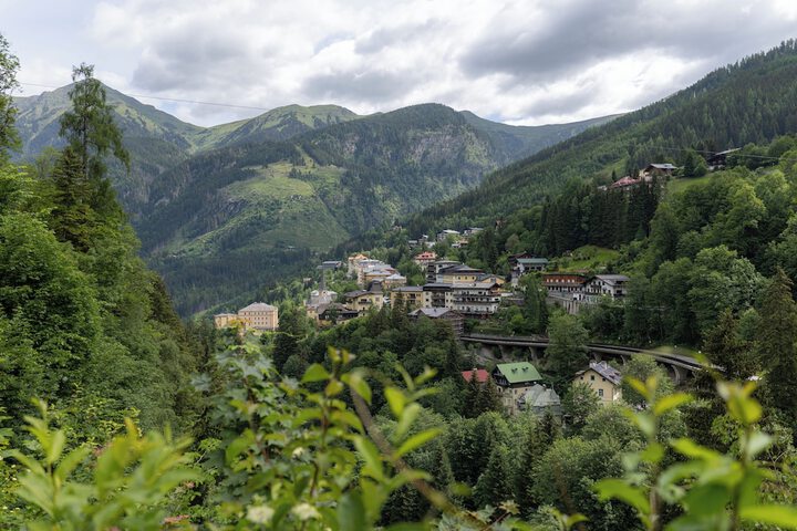 Hotel View 194 of 199