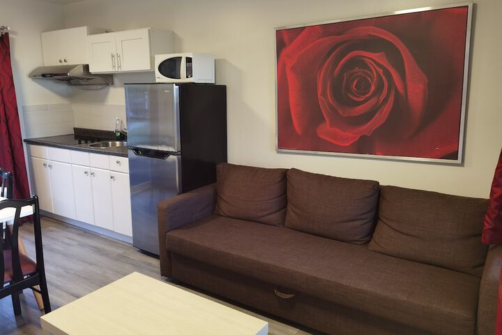 Room 18 of 35