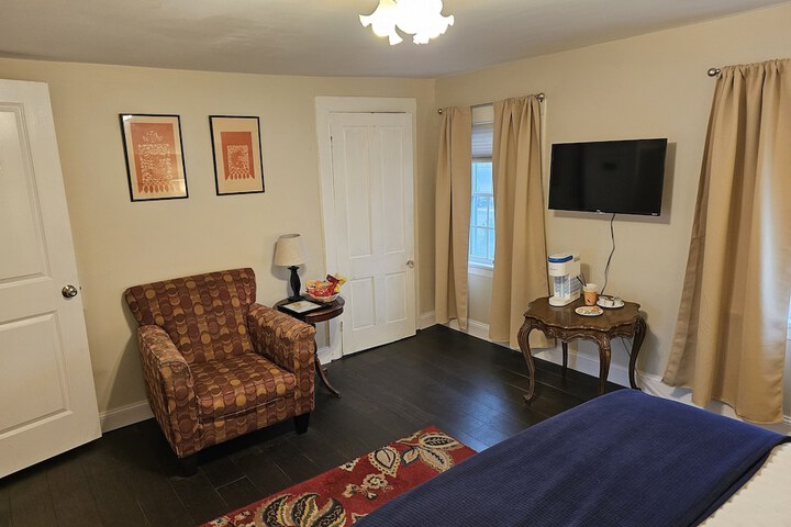 Room 14 of 34