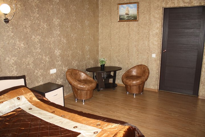 Room 23 of 35