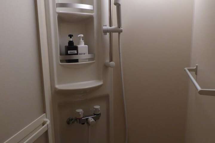Room 30 of 67