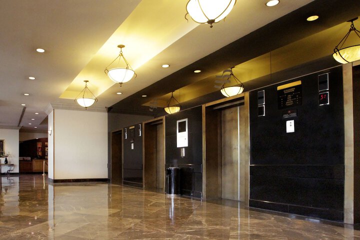 Hotel 2 of 154