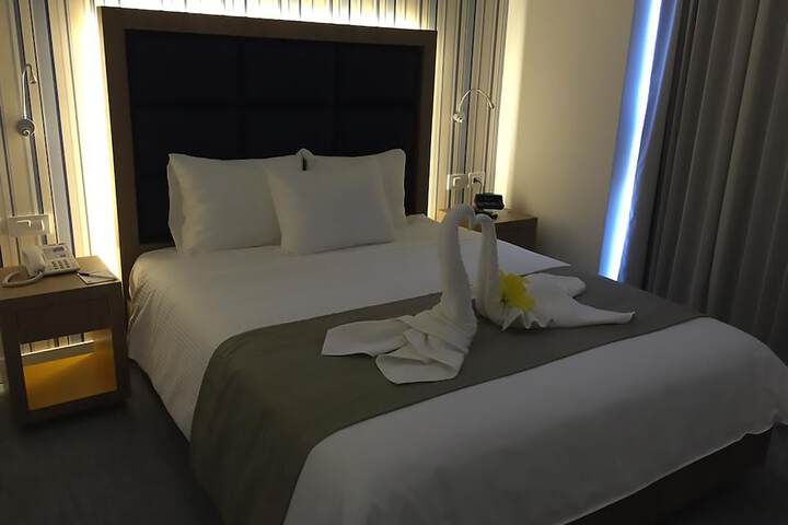 Room 16 of 73