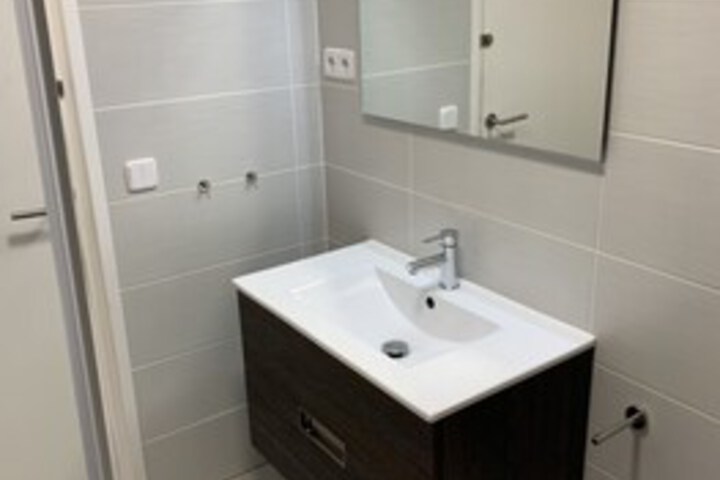 Room 4 of 47