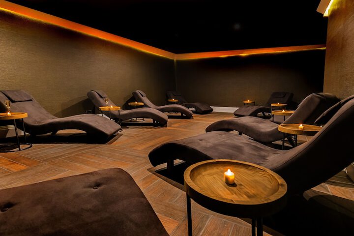 Spa 21 of 42