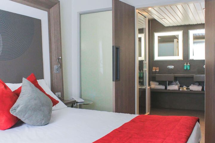 Room 39 of 209