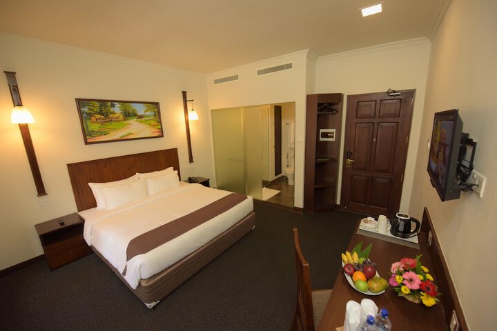 Room 15 of 67