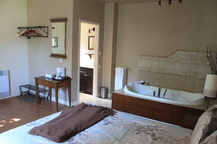Room 12 of 60
