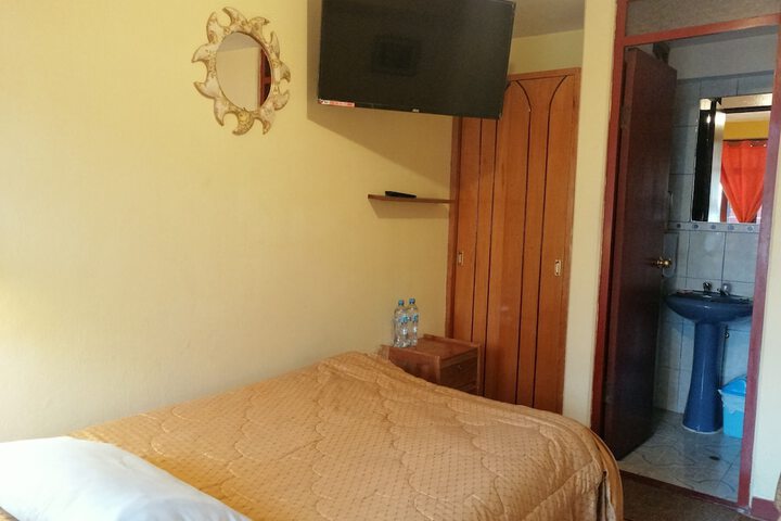 Room 27 of 60