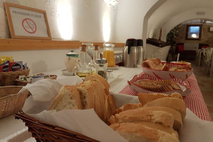 Breakfast/Coffee Service 56 of 80