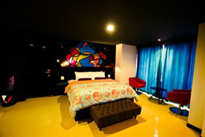 Room 37 of 101